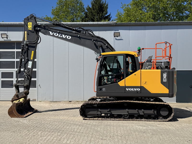 Crawler excavator Volvo EC 140 EL